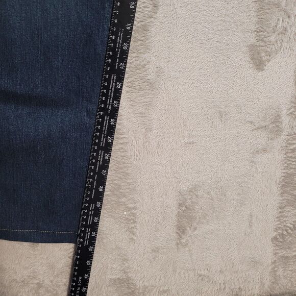 Wrangler Authentics Jeans Mens 42x32 Blue Med Wash Relaxed Straight Stretch - Picture 5 of 11